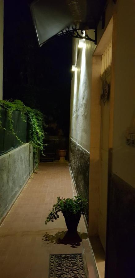Апартаменты Casa Capri Джардини-Наксос Экстерьер фото